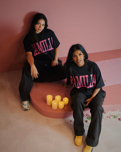 Familia Tee