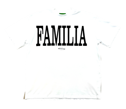 Familia Tee